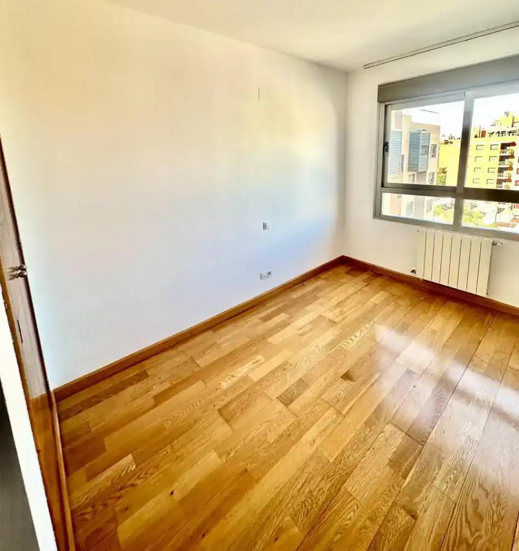 Schlafzimmer von Dachboden zum Verkauf in  Murcia Capital mit Klimaanlage