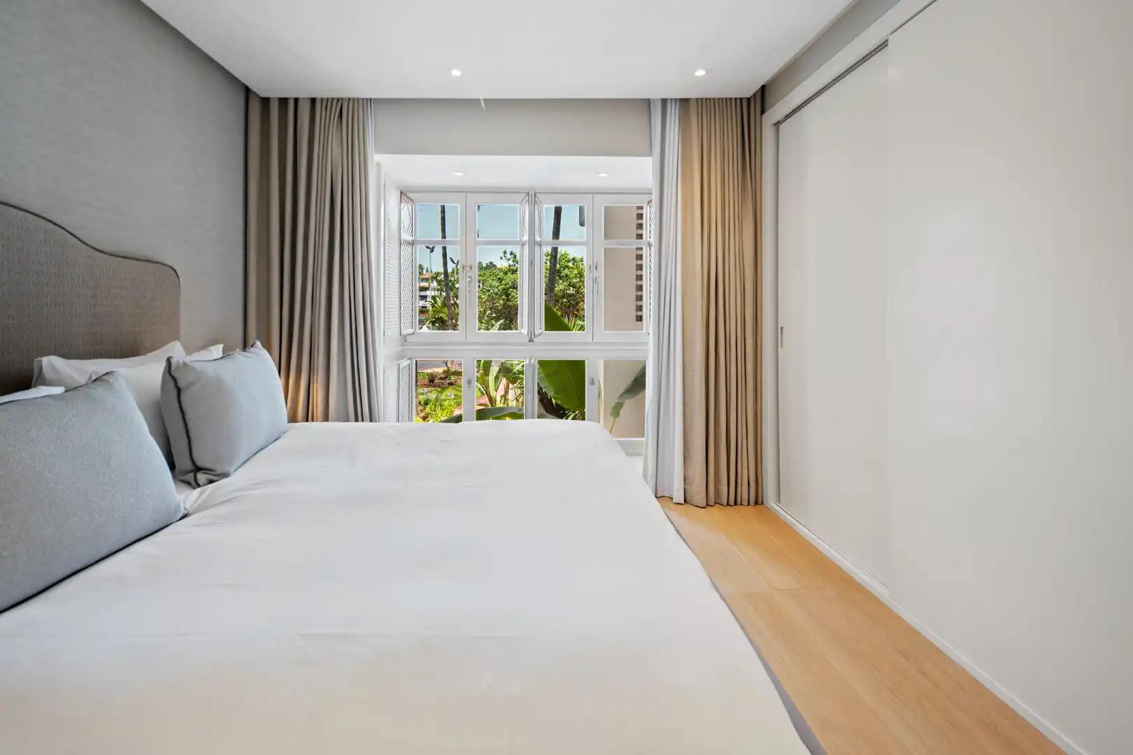 Apartamento con piscina en venta en Milla de Oro, imagen 32