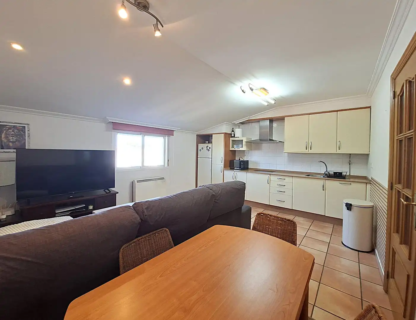 Kitchen of Flat for sale in Cambados  with Heating, Private garden and Storage room