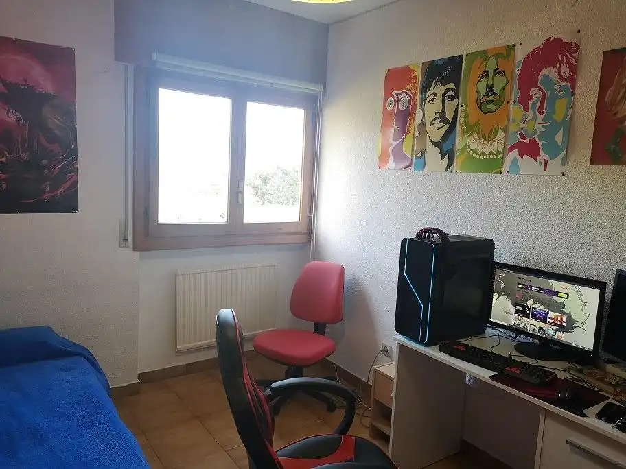 Casa adosada en venta en La Navata