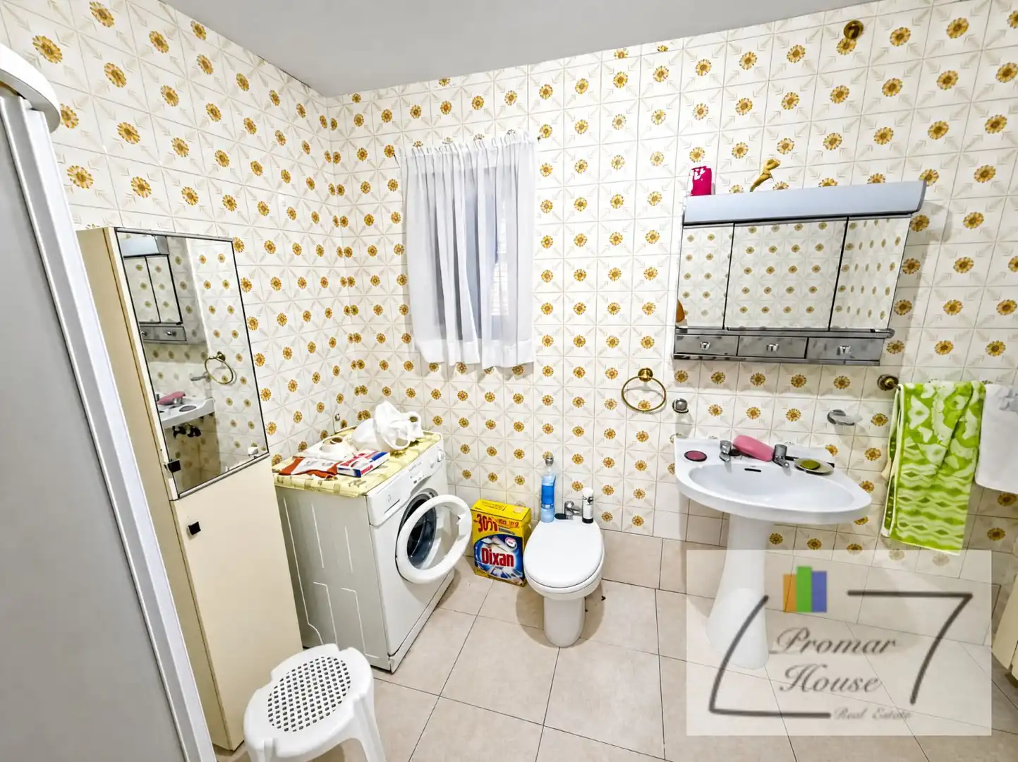 Bathroom of Houses for sale in Rivilla de Barajas  with Storage room