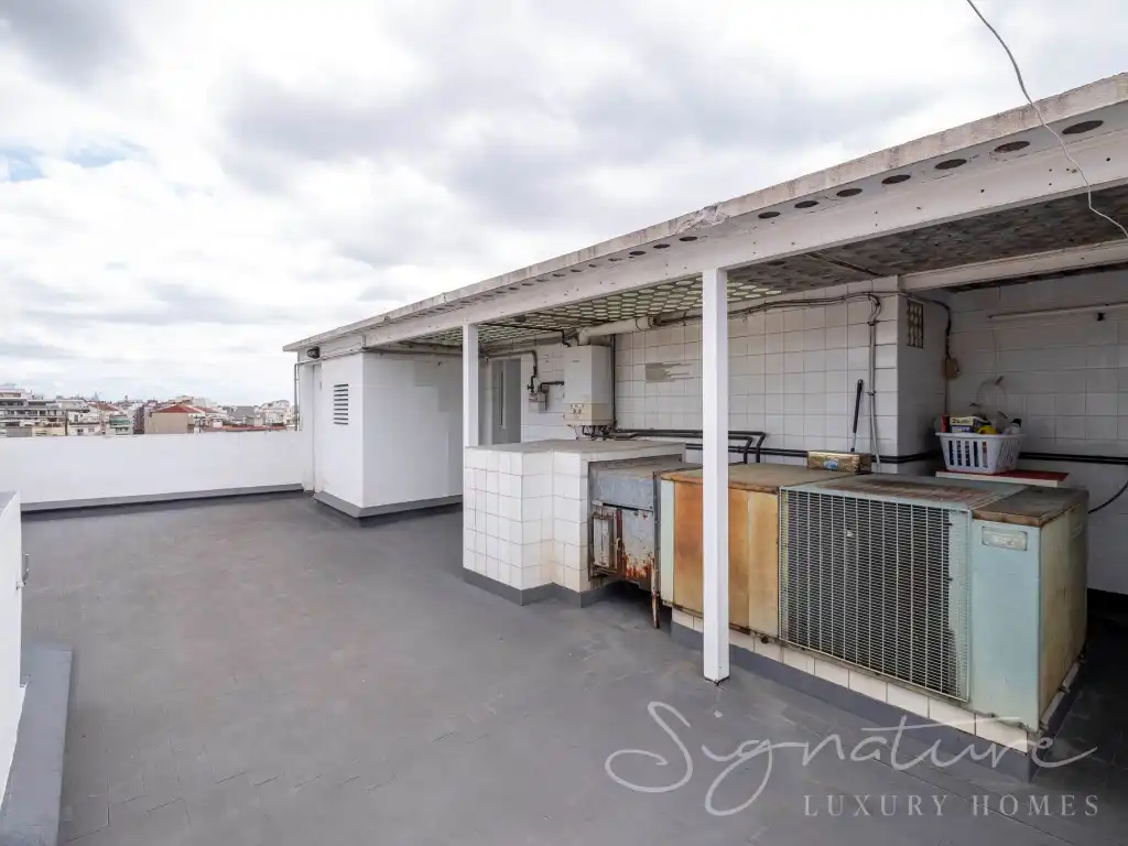 Cocina de Edificio en venta en L'Hospitalet de Llobregat