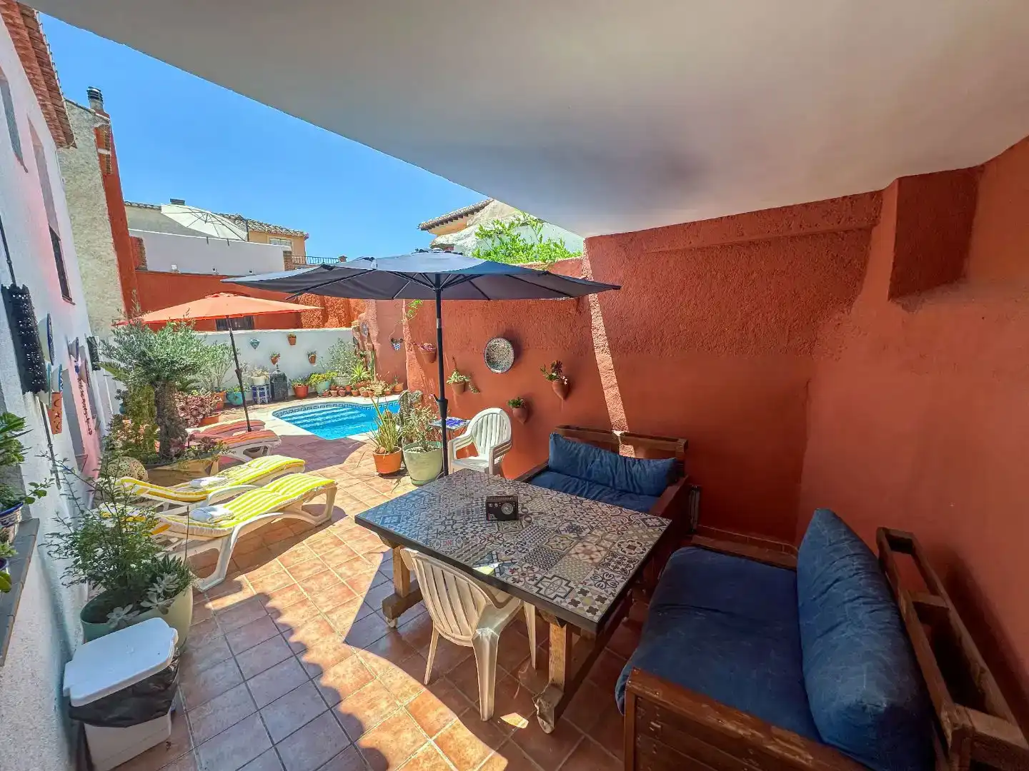 Terrassa de Casa adosada en venda en Lecrín amb Piscina i Balcó