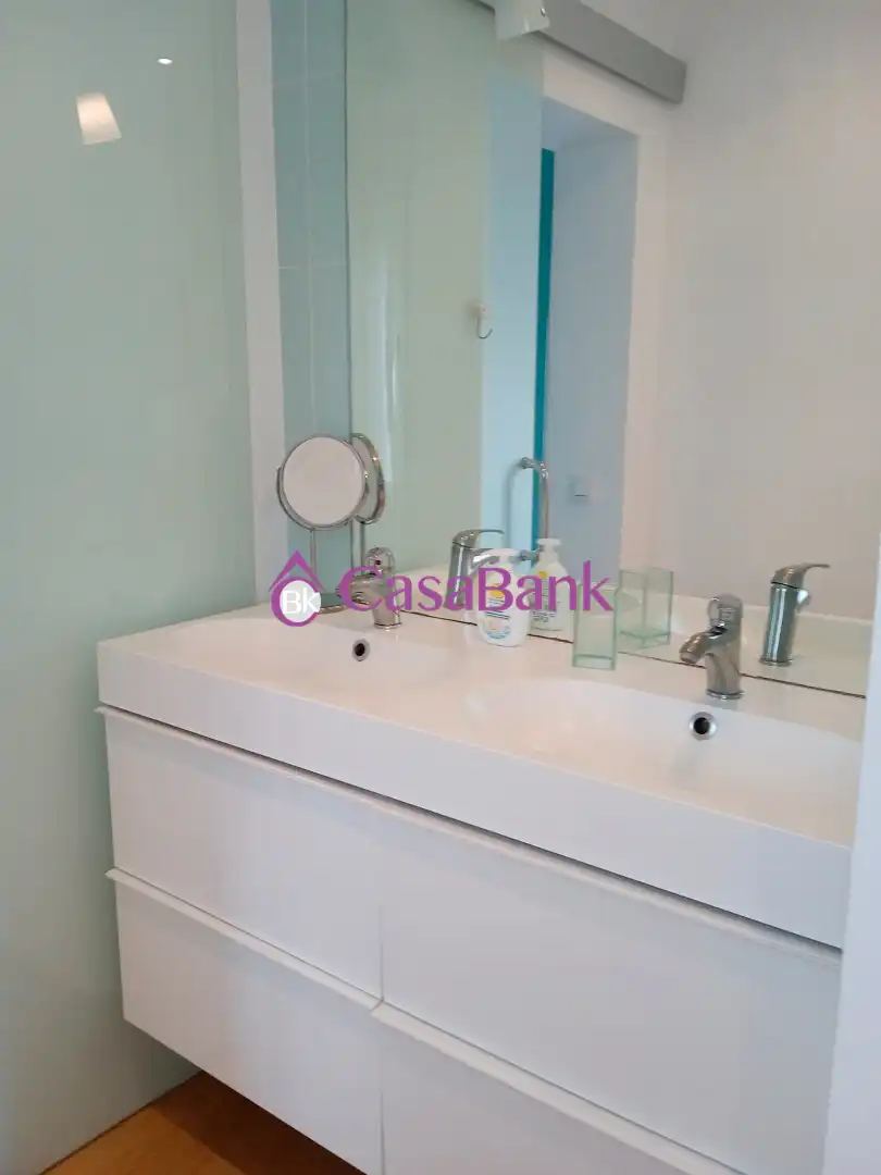 Baño de Piso de alquiler en Córdoba con Aire acondicionado y Amueblado
