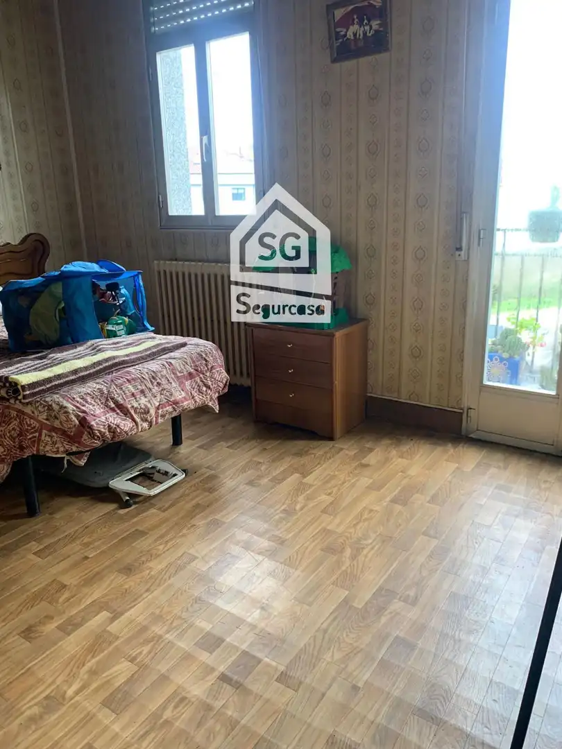 Bedroom of Houses for sale in Ourense Capital 