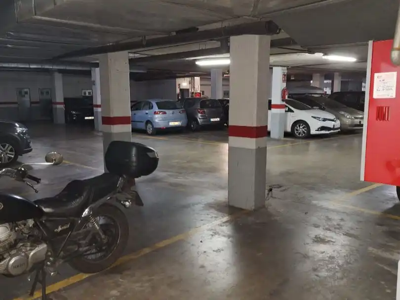 Parkplatz von Lagerraum zur Miete in Sevilla