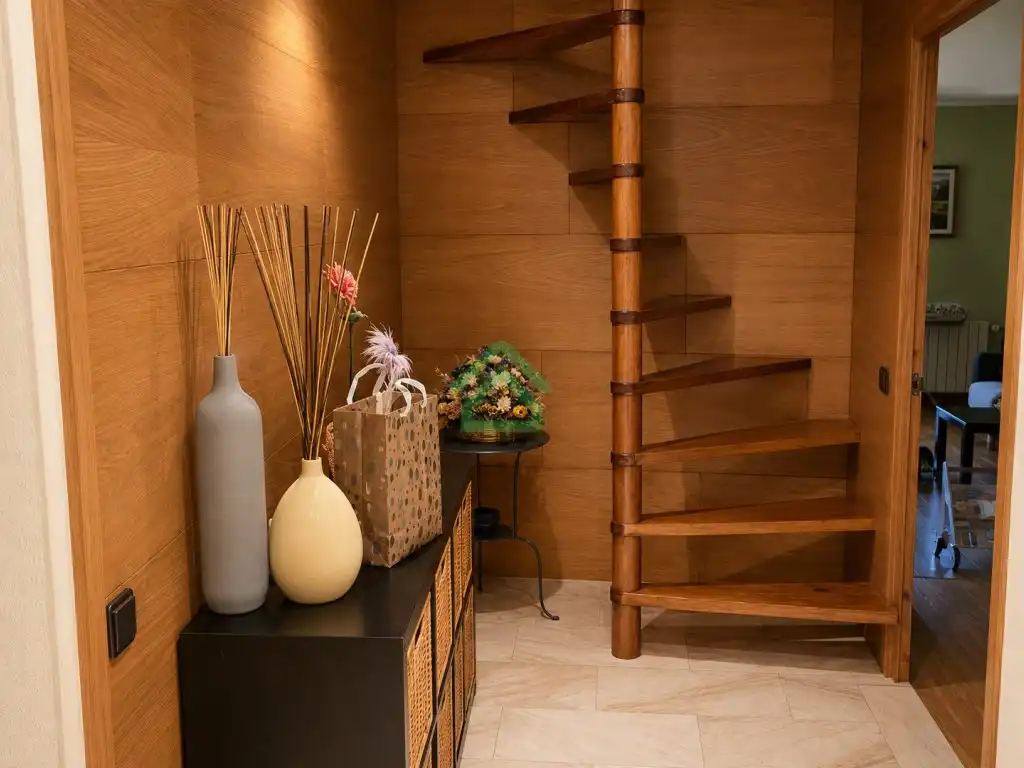 Duplex con ascensore in vendita a Plaza Abad Oliba, imagen 3