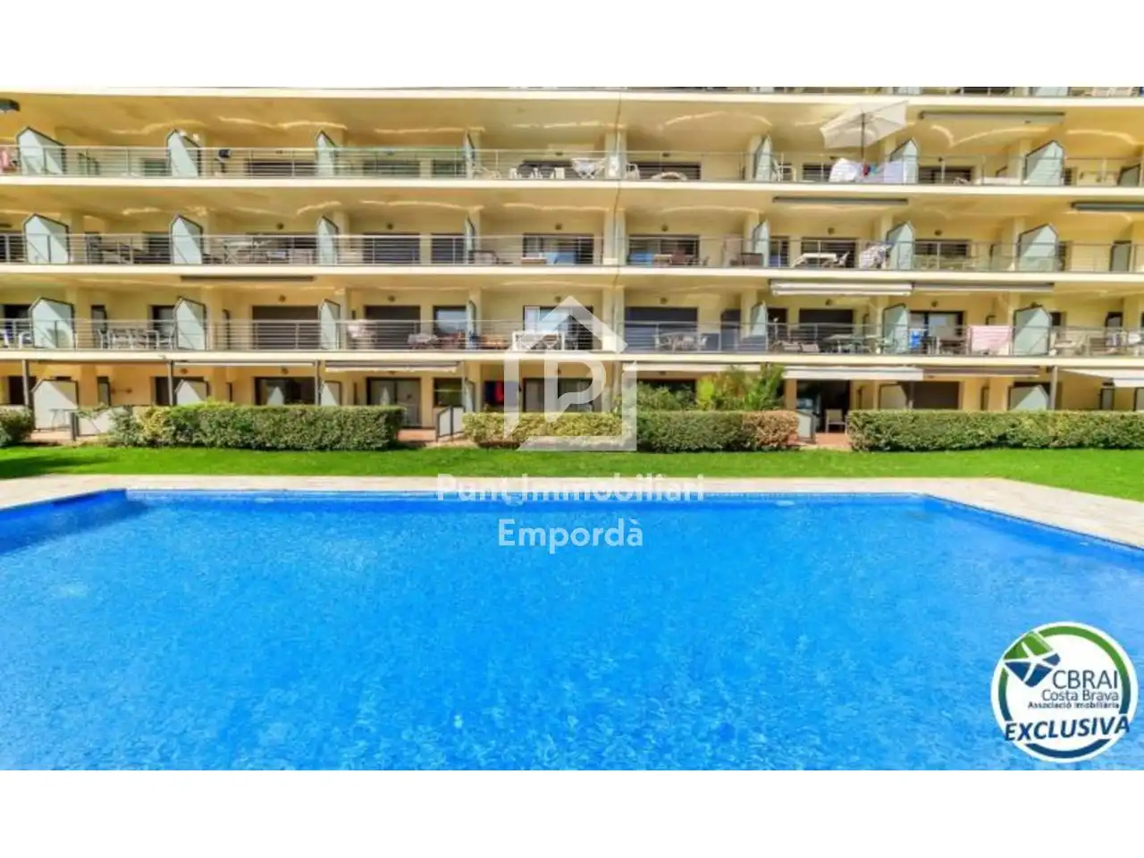 Exterior view of Houses for sale in Roses  with Air Conditioner, Heating and Terrace