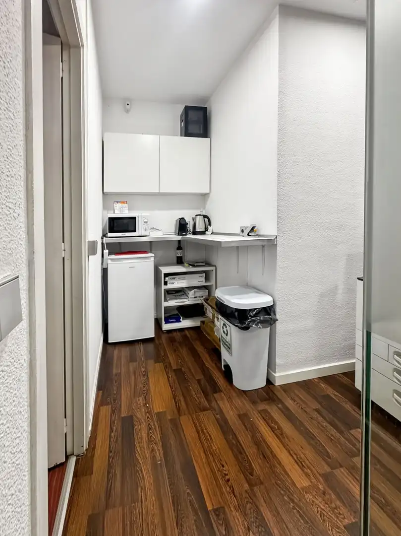 Cuina de Oficina de lloguer en Madrid