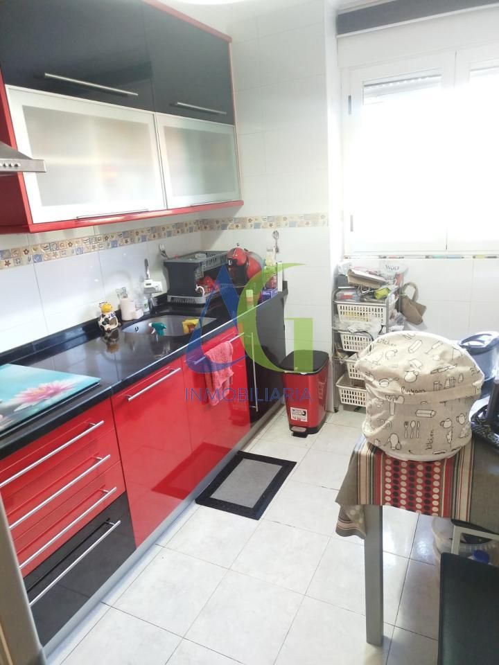 Kitchen of Flat for sale in Villaquilambre  with Heating, Parquet flooring and Storage room