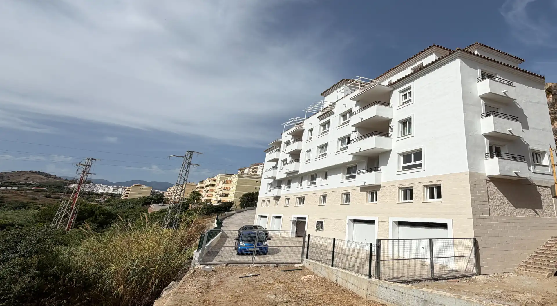 Duplex con piscina in vendita a Calle cambil 5