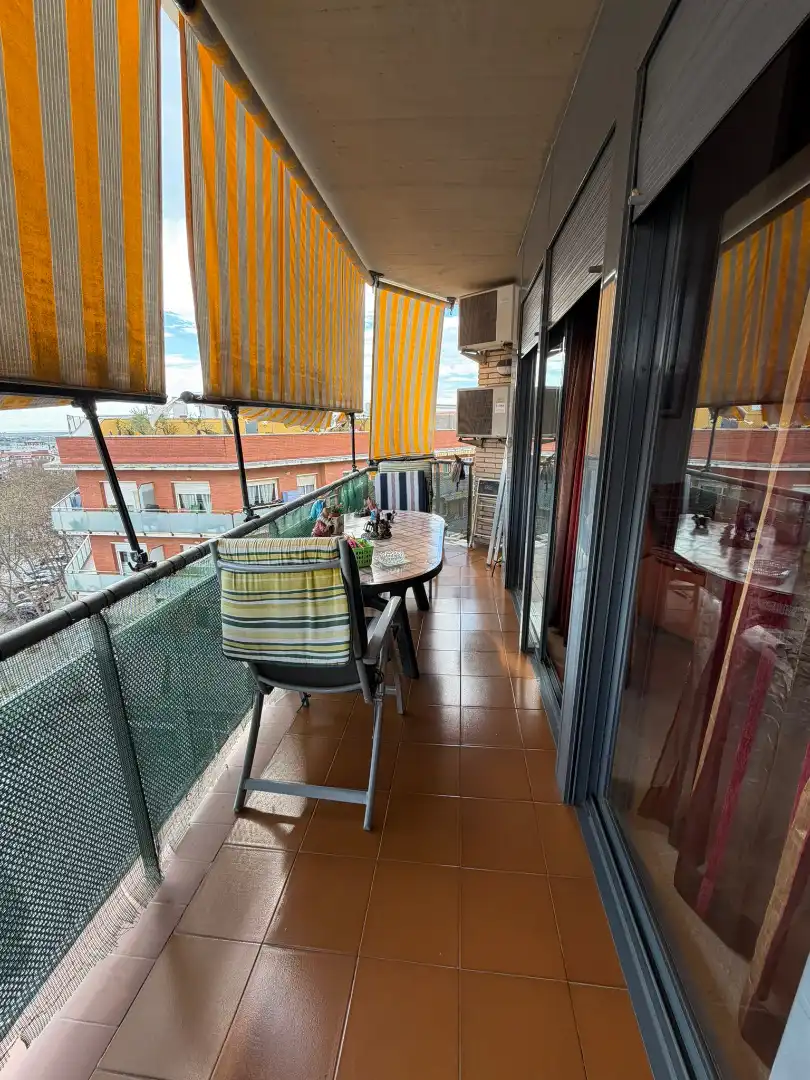 Terrasse von Wohnung zum Verkauf in Viladecans mit Klimaanlage, Heizung und Abstellraum