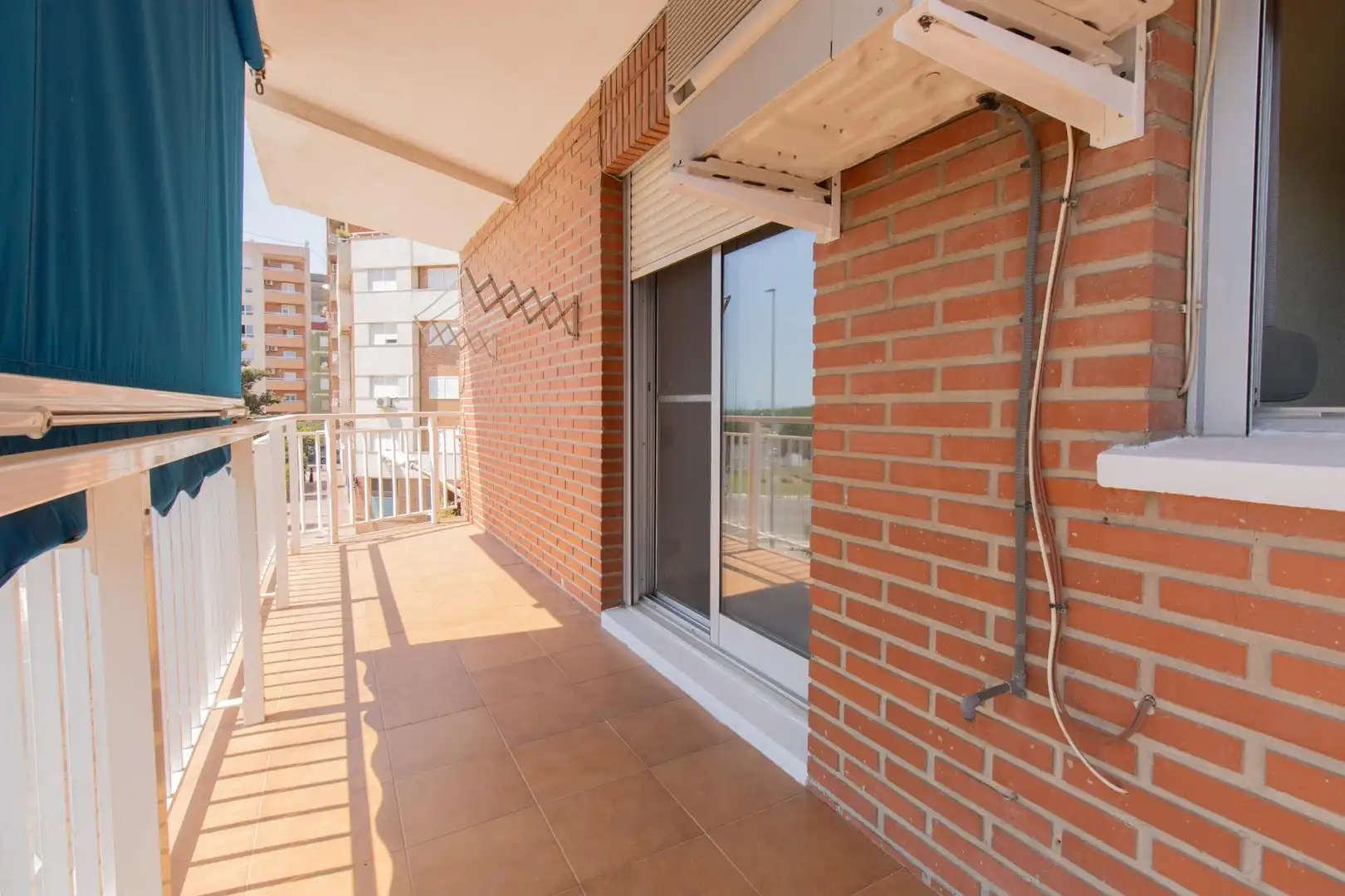 Terrassa de Pis en venda en Silla amb Aire condicionat, Calefacció i Balcó