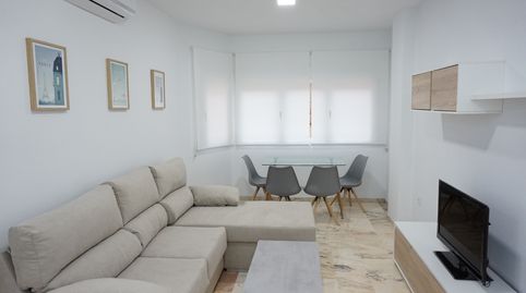 Foto 3 de Apartament de lloguer a Calle Administrador Gutierrez Anaya, 1, Parque Alcosa, Sevilla Capital