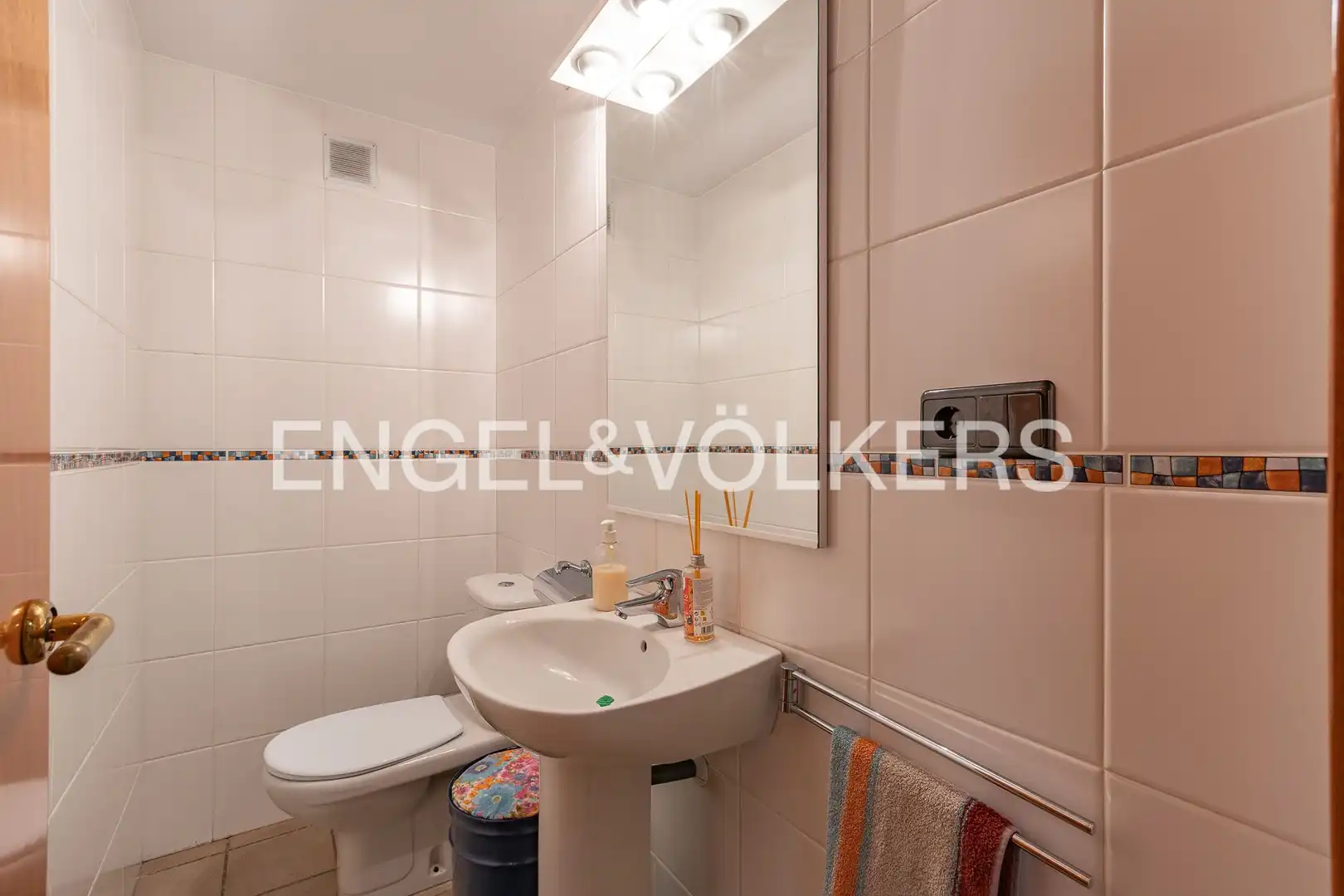 Bathroom of Detached homes for sale in Sant Quirze del Vallès  with Air Conditioner, Heating and Terrace