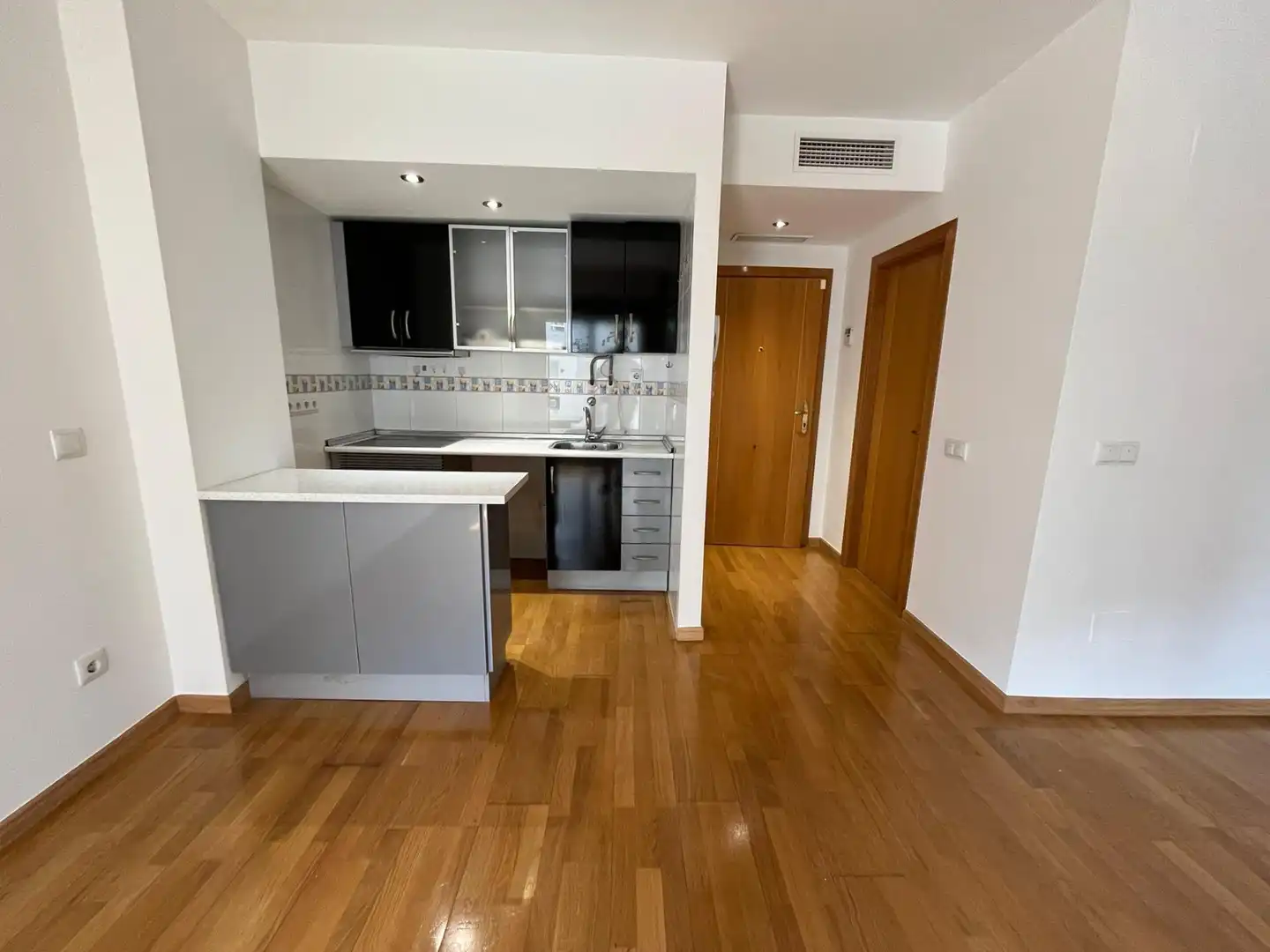 Cocina de Estudio en venta en Murcia con Aire acondicionado, Calefacción y Parquet