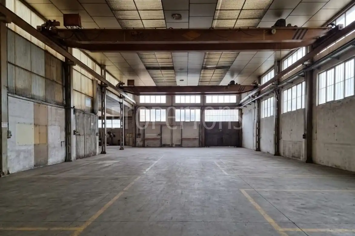 Nau industrial de lloguer a N/A, La Portalada - Varea