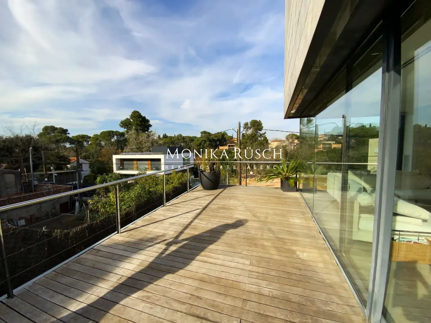 Terrassa de Casa o xalet en venda en Sant Cugat del Vallès amb Aire condicionat, Calefacció i Jardí privat