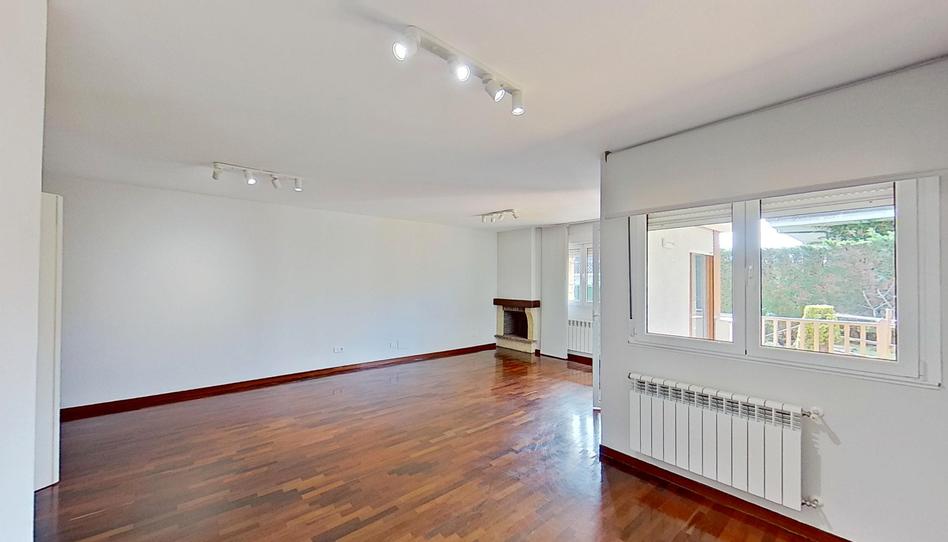 Photo 1 of Single-family semi-detached to rent in Somió, Asturias