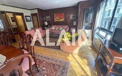 Living room of Flat for sale in  Valencia Capital  with Air Conditioner, Terrace and Balcony