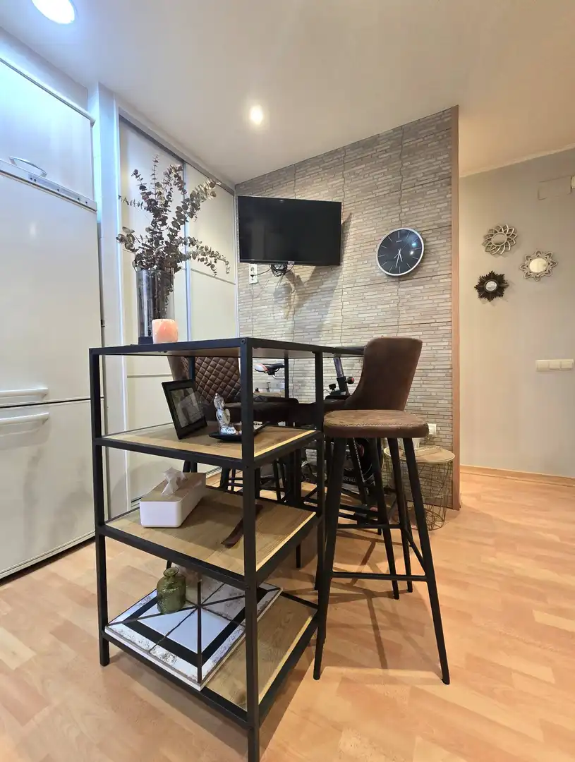 Appartamento con balcone in vendita a Calle VICTORIA, imagen 6