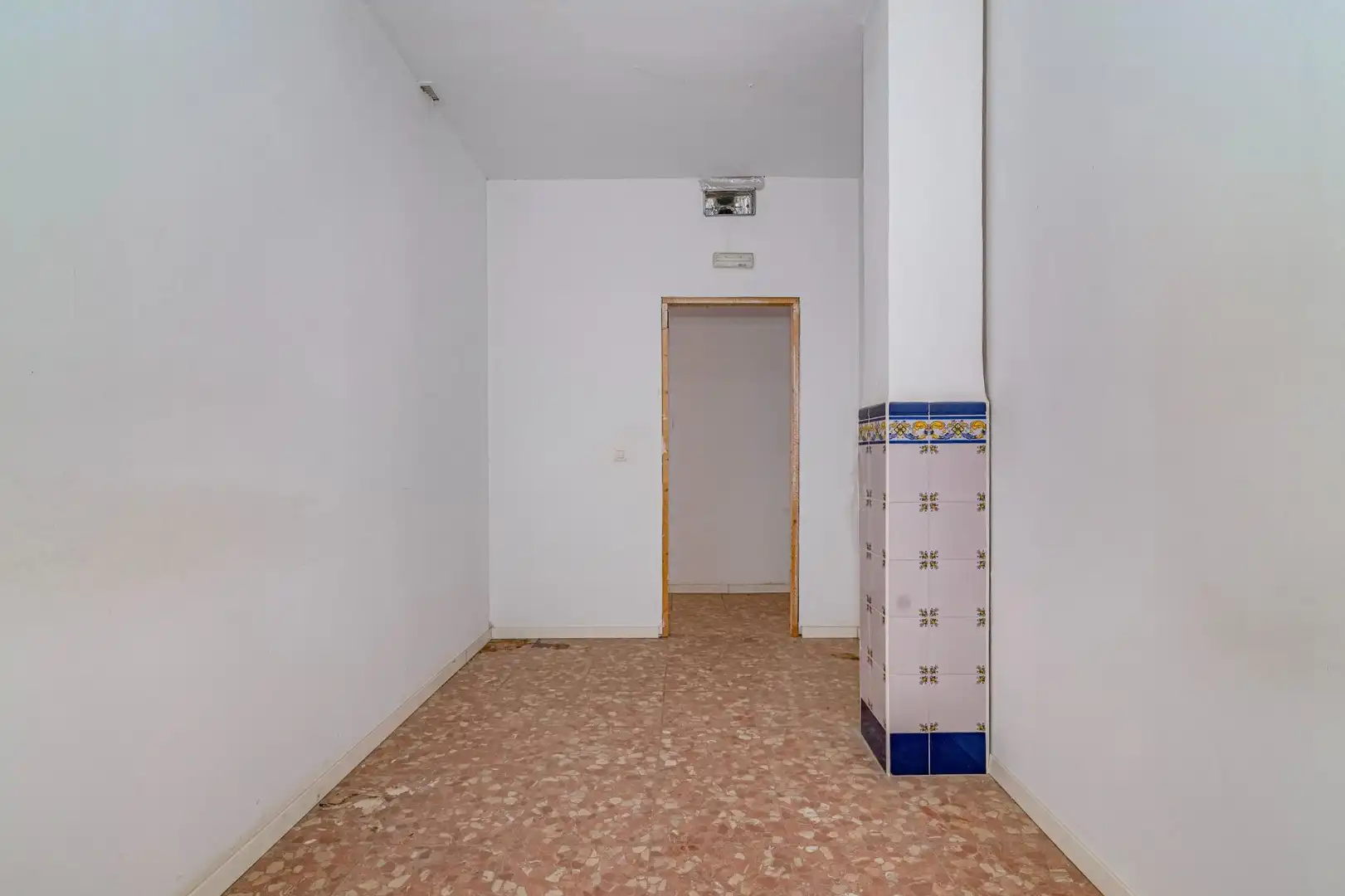 Haus oder Chalet zum Verkauf in Granada mit Terrasse und Balkon