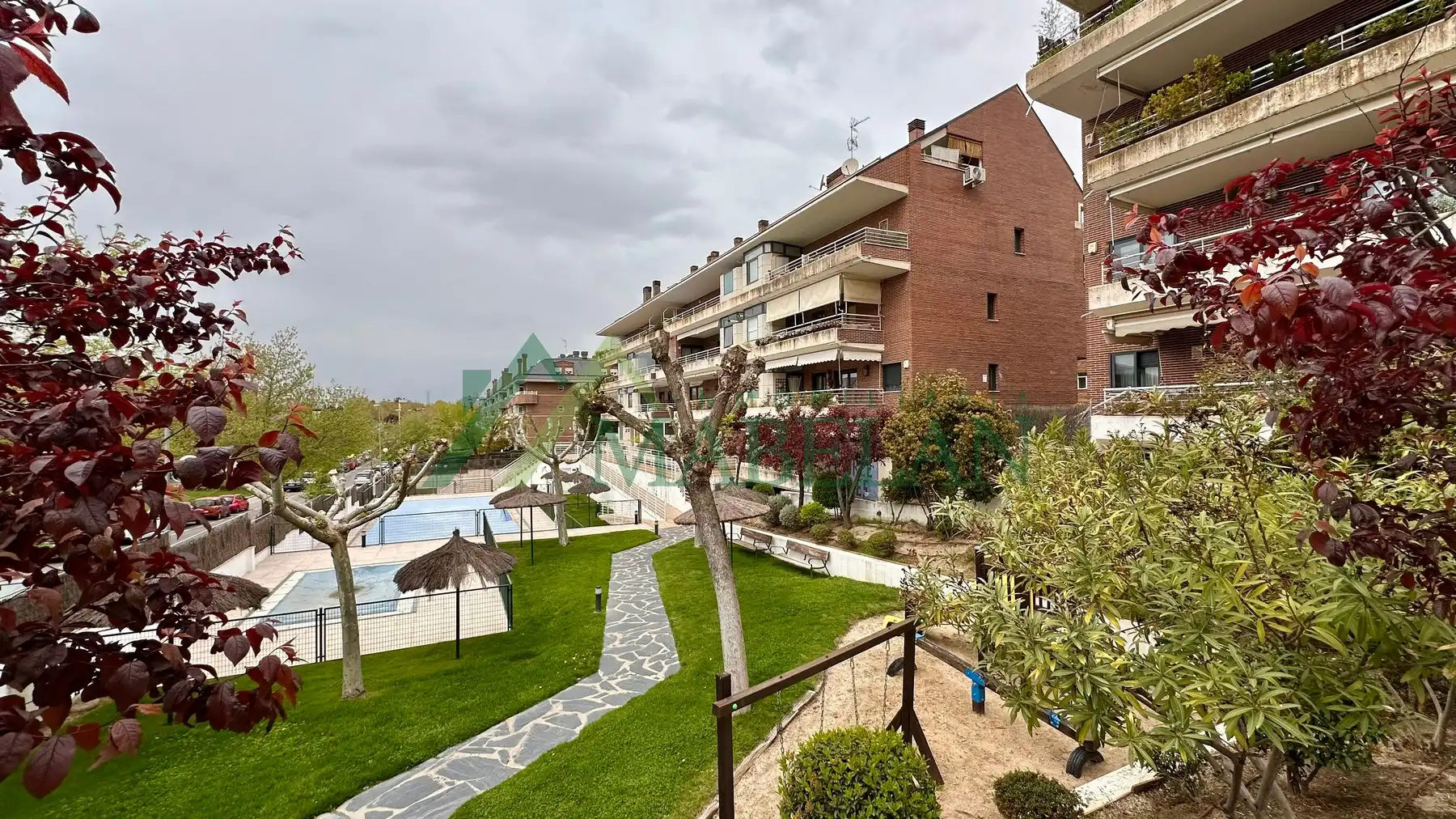 Piso en venta en Avenida de la Oliva, Golf - El Carralero