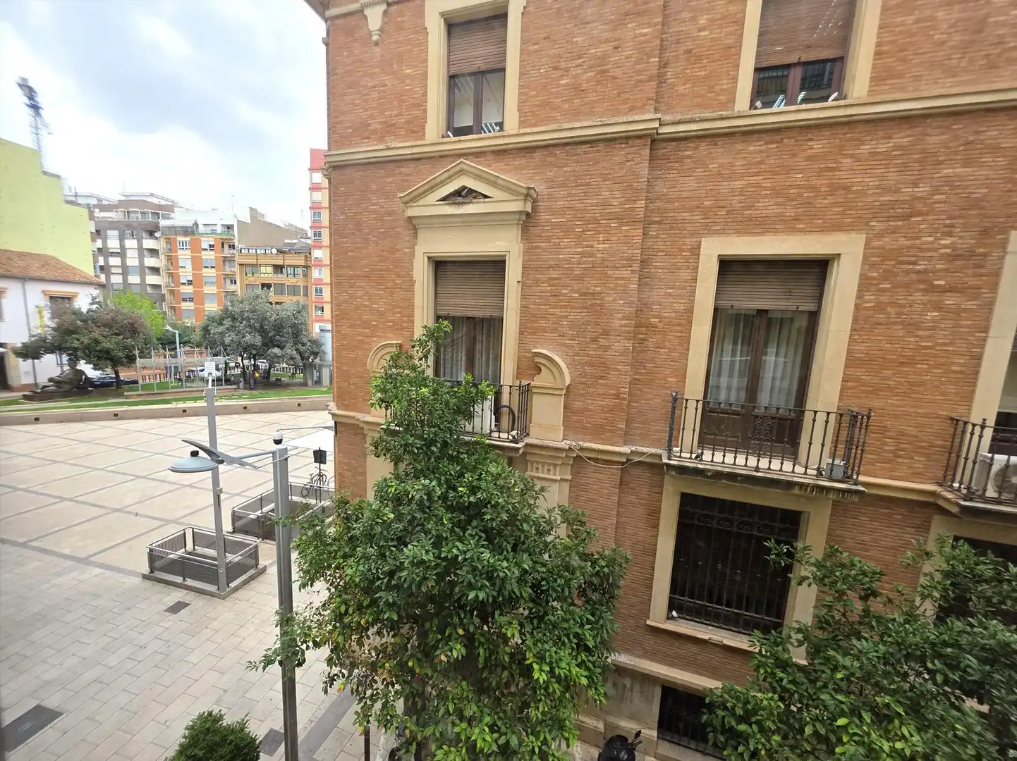 Vista exterior de Pis en venda en Castellón de la Plana / Castelló de la Plana
