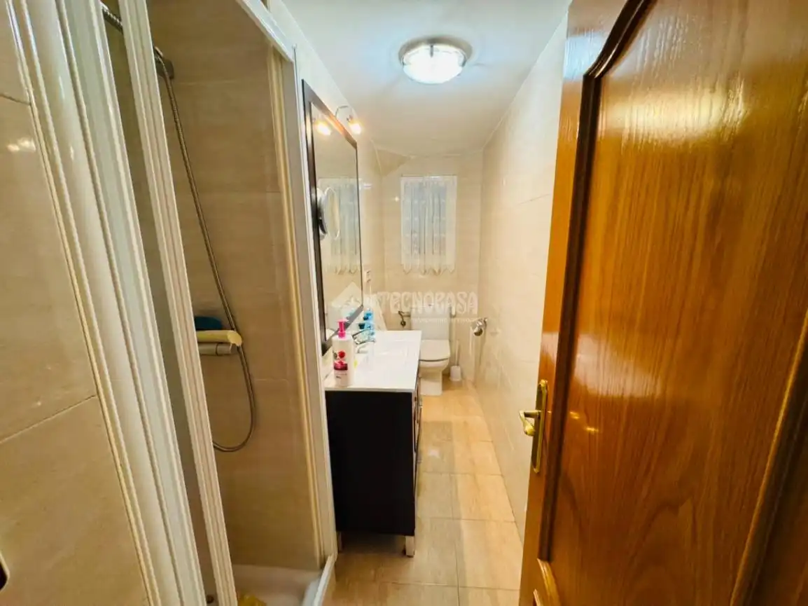 Baño de Piso en venta en Madrid con Aire acondicionado