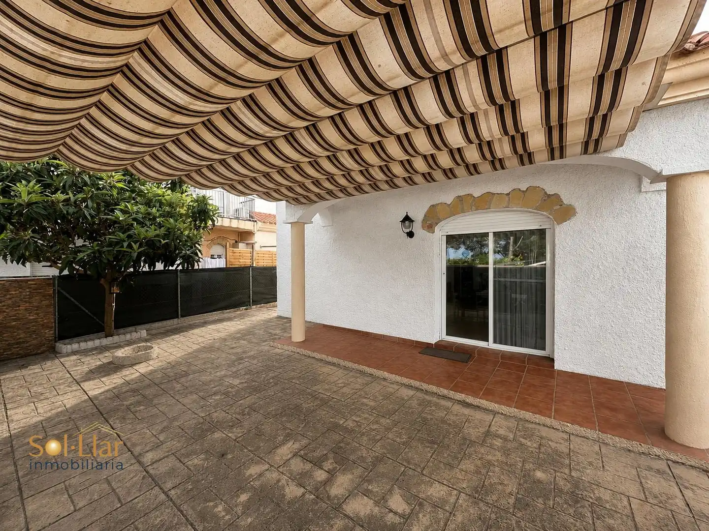 Terraza de Casa o chalet en venta en Mont-roig del Camp con Aire acondicionado, Calefacción y Jardín privado