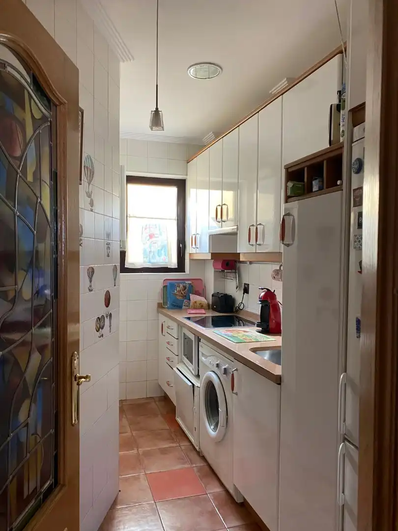 Kitchen of Study for rent in León Capital   with Heating, Parquet flooring and Furnished