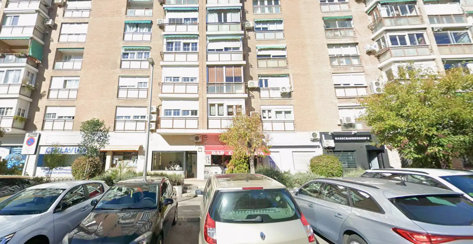 Vista exterior de Casa o chalet en venta en Madrid