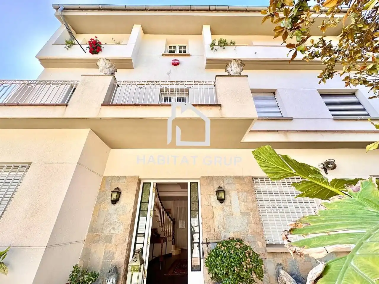 Vista exterior de Casa o chalet en venta en Castellbisbal con Aire acondicionado, Jardín privado y Trastero