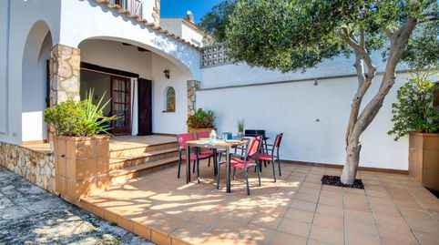 CASA UNIFAMILIAR EN VENTA CON LICENCIA TURÍSTICA EN LESCALA, imatge 3