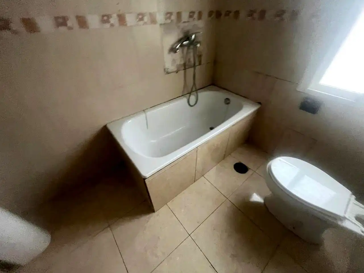 Badezimmer von Haus oder Chalet zum Verkauf in Alcalá de Guadaira