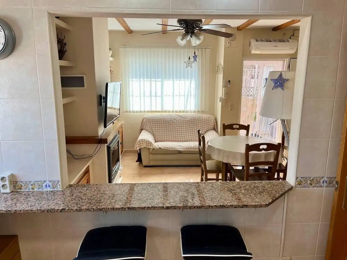 Sala d'estar de Casa o xalet de lloguer en Santa Pola amb Terrassa, Moblat i Balcó