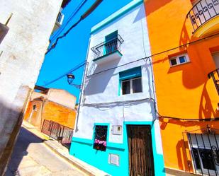 Exterior view of Single-family semi-detached for sale in Ribesalbes  with Terrace, Storage room and Balcony