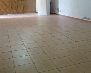 Premises to rent in Vélez-Málaga