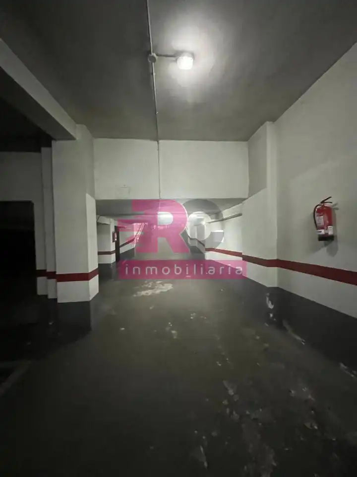 Parkplatz zum Verkauf in Garrido, imagen 3