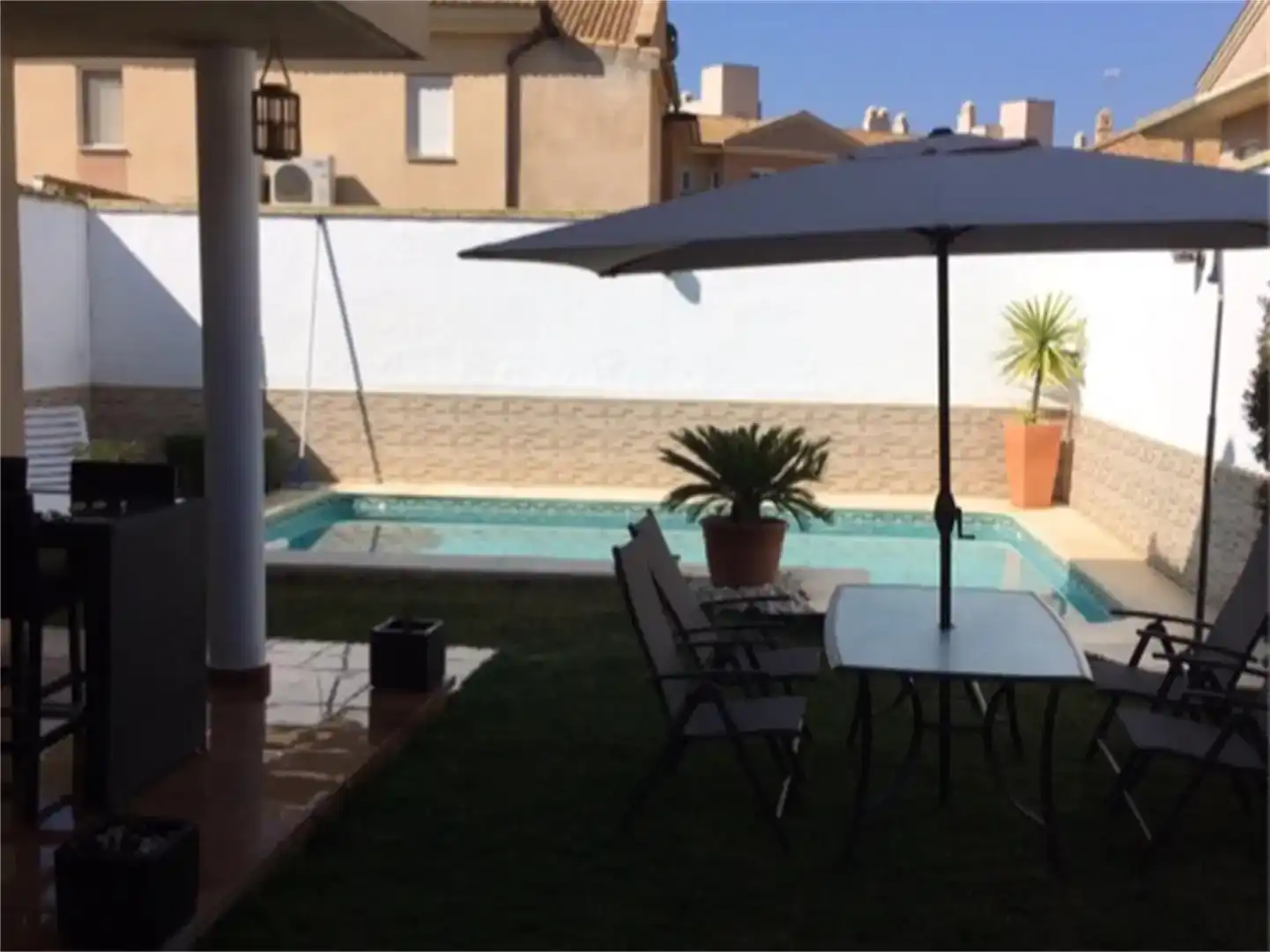 Jardí de Casa o xalet en venda en Utrera amb Aire condicionat, Jardí privat i Parquet