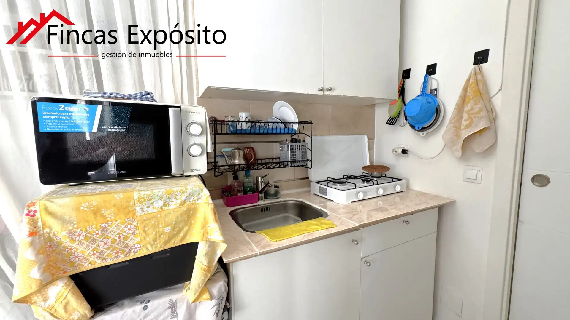 Cuina de Casa o xalet en venda en Vélez-Málaga amb Aire condicionat, Moblat i Forn
