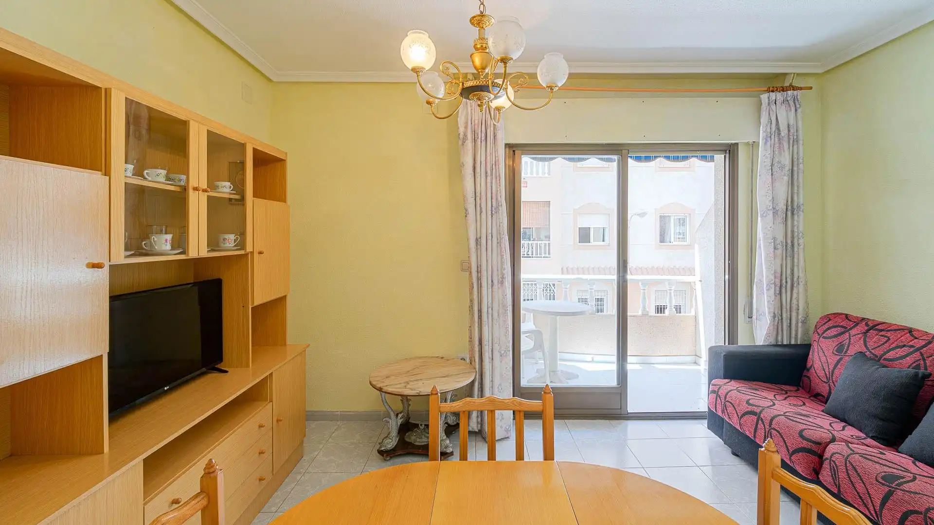 Comedor de Apartamento en venta en Torrevieja con Amueblado y Balcón