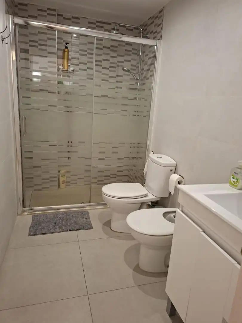 Baño de Apartamento en venta en El Vendrell con Aire acondicionado, Jardín privado y Terraza