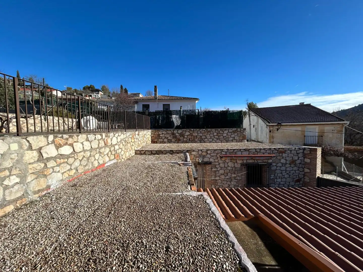Exterior view of Houses for sale in Loranca de Tajuña