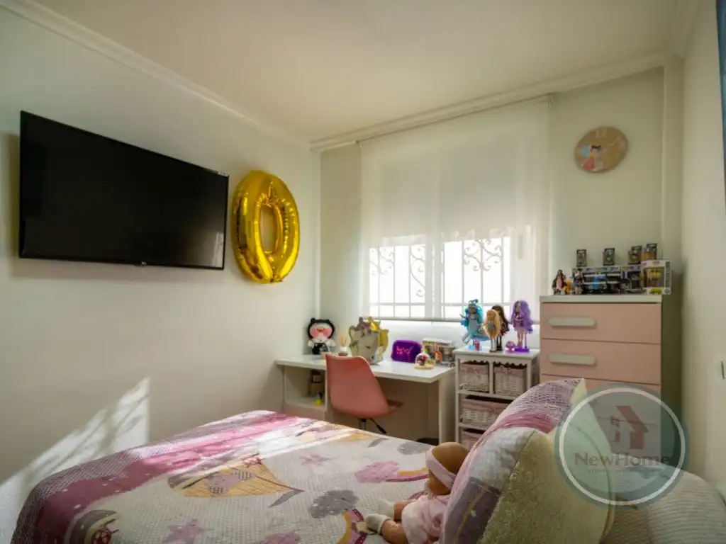 Habitación de Casa o chalet en venta en Elche / Elx con Aire acondicionado, Terraza y Balcón
