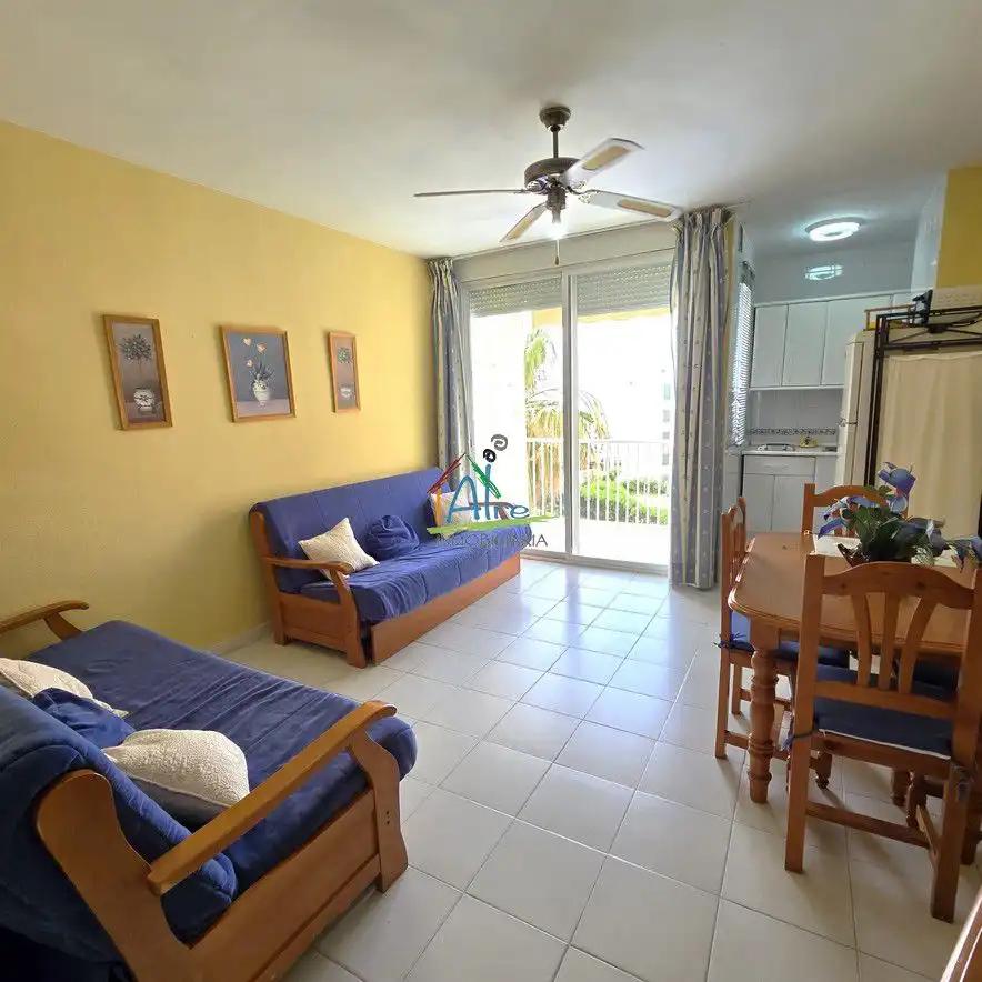 Habitación de Estudio en venta en Almonte con Aire acondicionado, Terraza y Amueblado