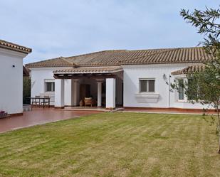 Exterior view of House or chalet for sale in Chiclana de la Frontera  with Air Conditioner, Heating and Private garden