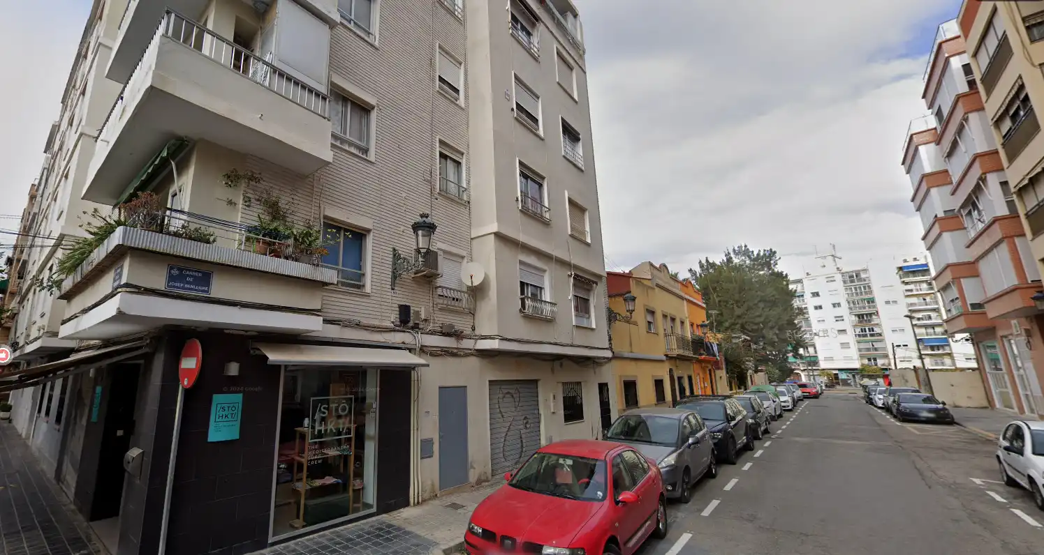 Vista exterior de Casa o xalet en venda en Valencia