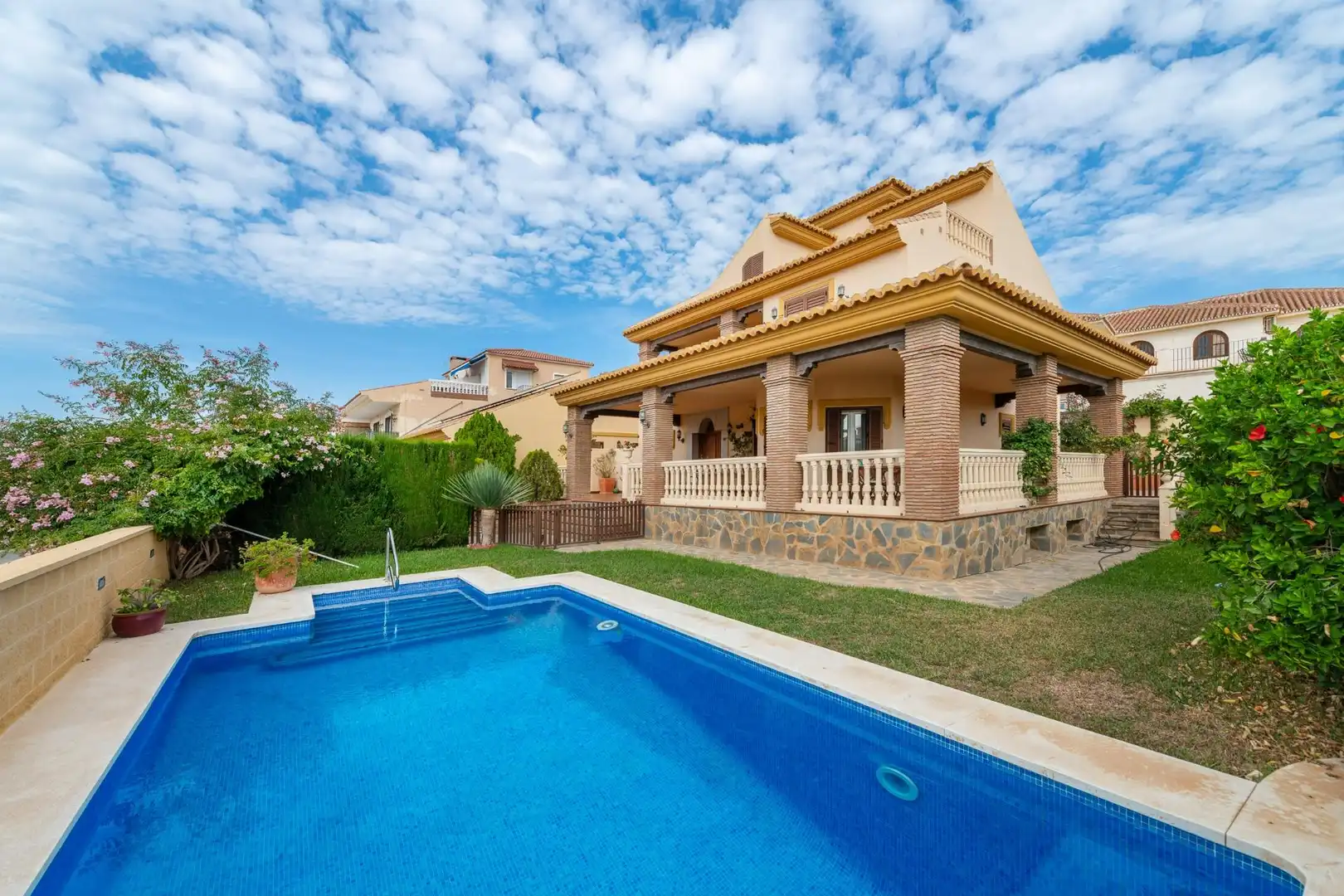 Garden of Houses for sale in Rincón de la Victoria  with Air Conditioner, Private garden and Terrace