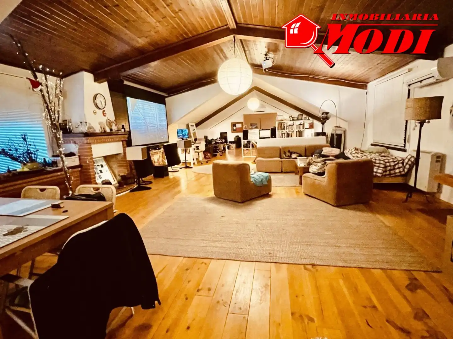 Wohnzimmer von Country house zum Verkauf in Santa Fe mit Klimaanlage, Heizung und Privatgarten